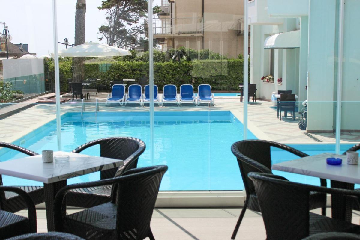 Hotel Niagara 4*